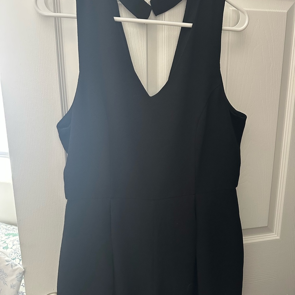 She + Sky Black Sleeveless Halter Dress
